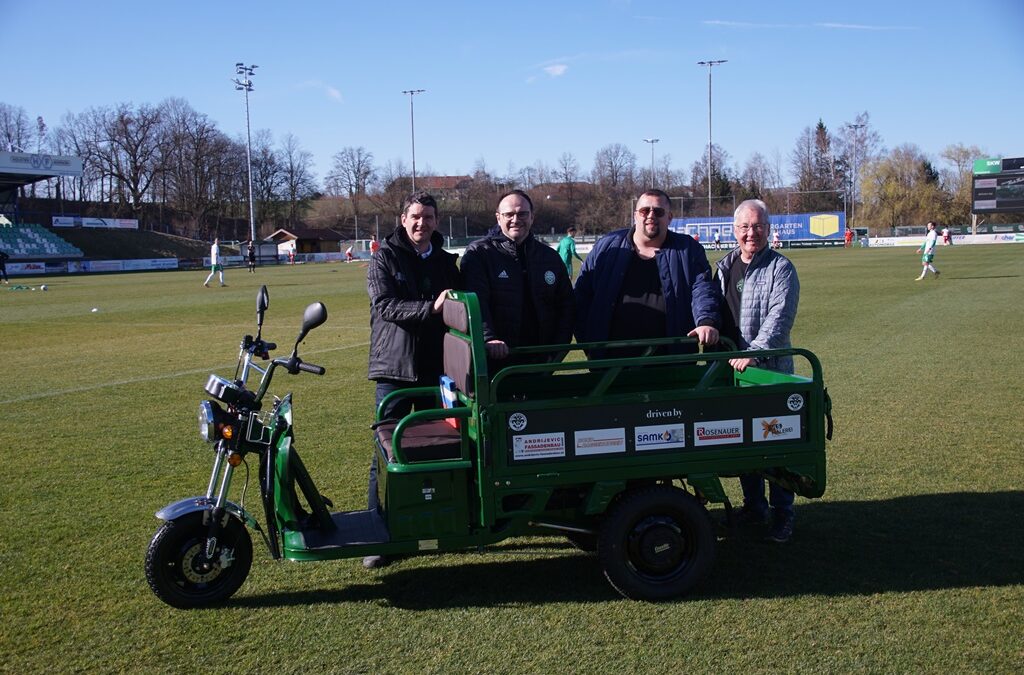 „33er TukTuk“ im Einsatz für HF-Stadion