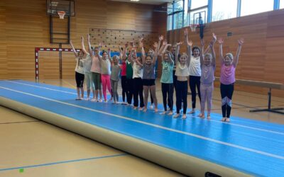 Girls Power auf der neuen AirTrack Matte